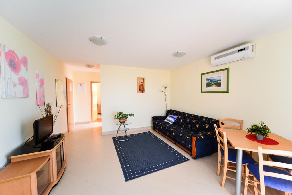 Apartments Ivan ซาดาร์ ภายนอก รูปภาพ