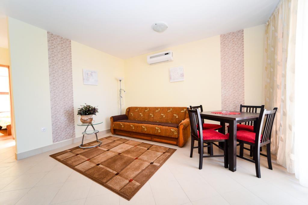 Apartments Ivan ซาดาร์ ภายนอก รูปภาพ