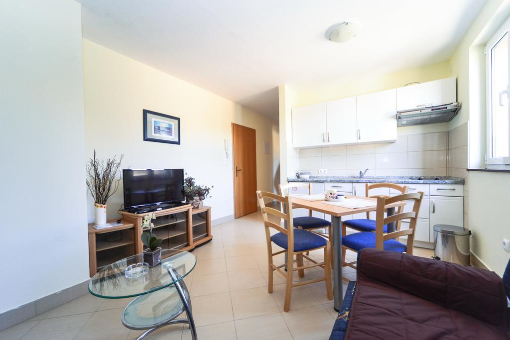 Apartments Ivan ซาดาร์ ภายนอก รูปภาพ