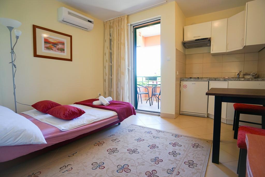 Apartments Ivan ซาดาร์ ภายนอก รูปภาพ