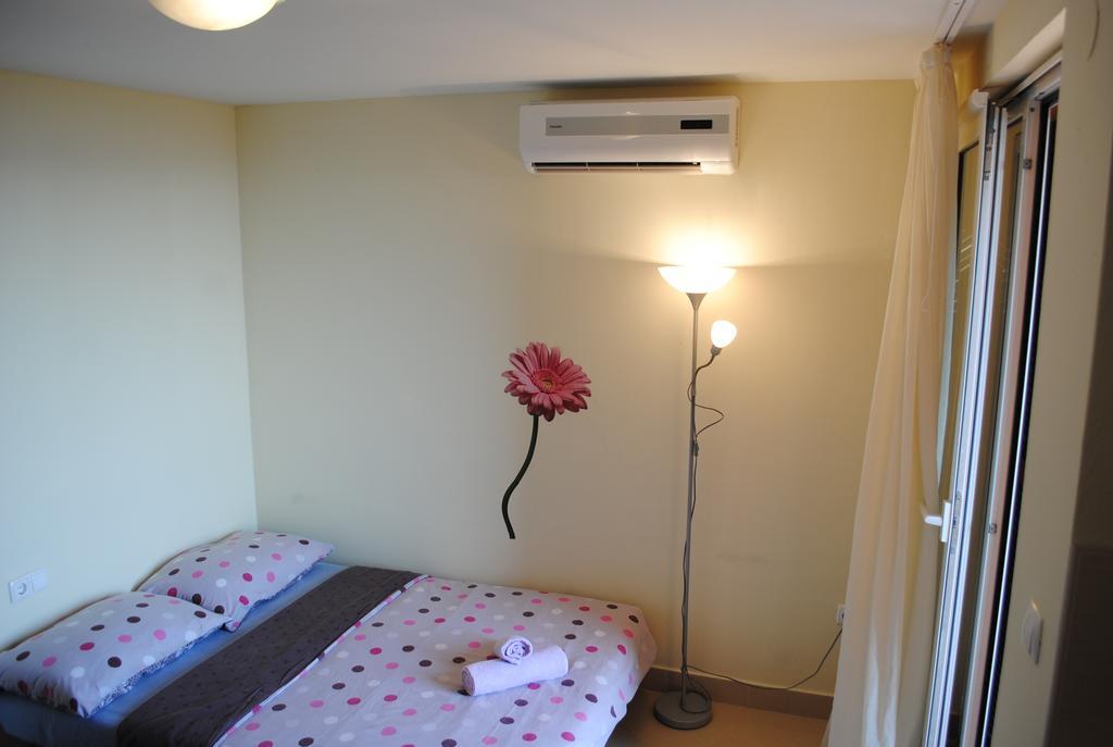 Apartments Ivan ซาดาร์ ภายนอก รูปภาพ